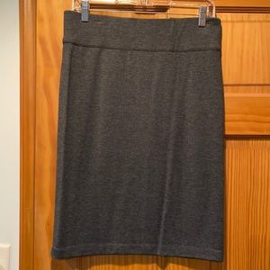 Women’s Loft Grey Pencil Skirt Size MP